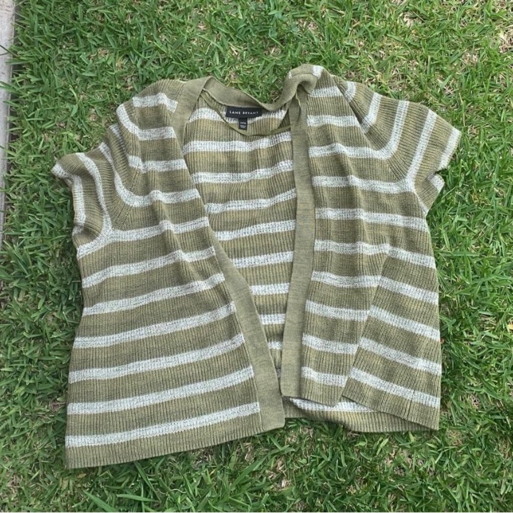Lane Bryant Green and White Cardigan Sweater
